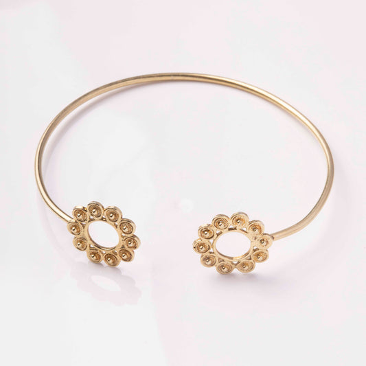 Pulsera sol esclava con circulos de moneditas de filigrana enchapado en oro